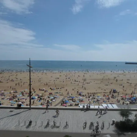 Appartement Les Sables-d'olonne, 3 Pièces, 6 Personnes - Fr-1-197-170 *
