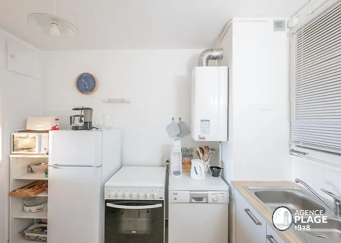 Spacieux Face Avec Balcon, Proche Du Centre Et Commerces - Fr-1-197-170 公寓 *