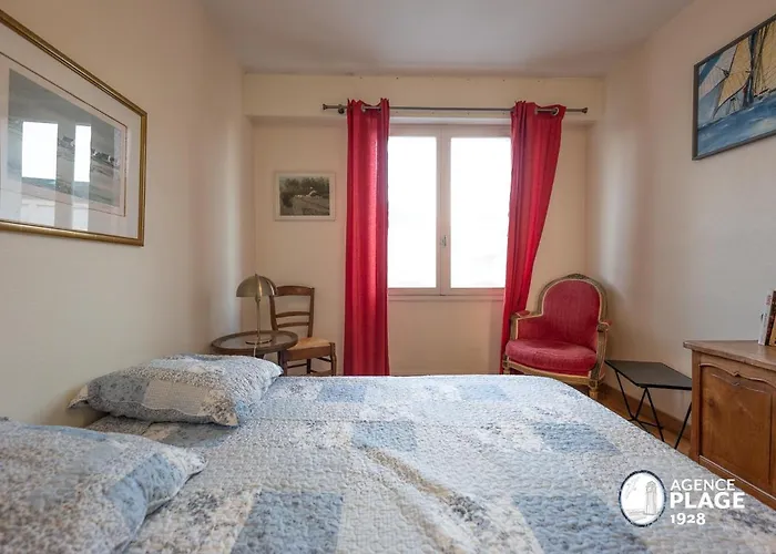 Spacieux Face Avec Balcon, Proche Du Centre Et Commerces - Fr-1-197-170 * 莱萨布勒-多洛讷