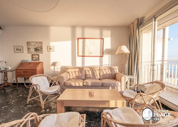 Spacieux Face Avec Balcon, Proche Du Centre Et Commerces - Fr-1-197-170 公寓