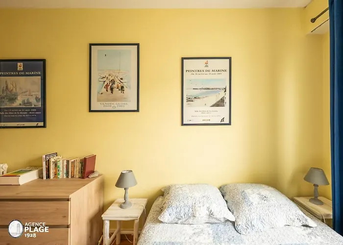 Spacieux Face Avec Balcon, Proche Du Centre Et Commerces - Fr-1-197-170 公寓 莱萨布勒-多洛讷